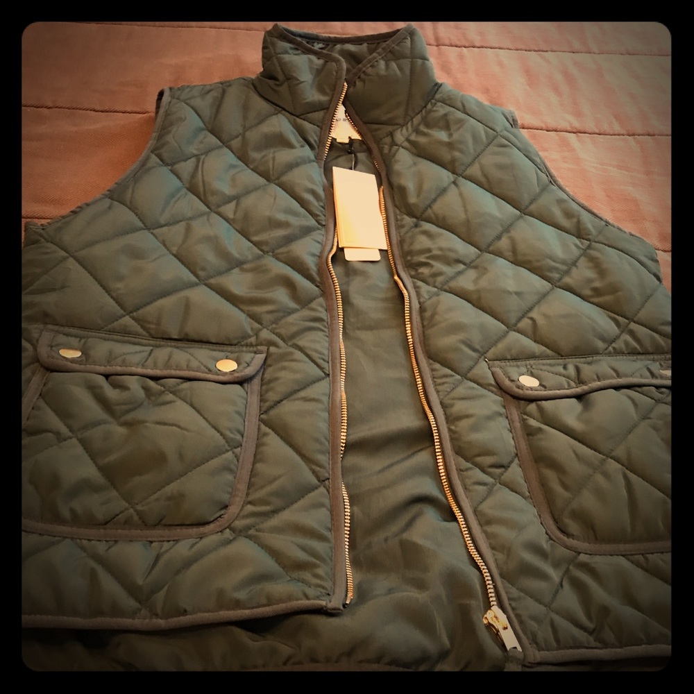 Adorable quilted vest!